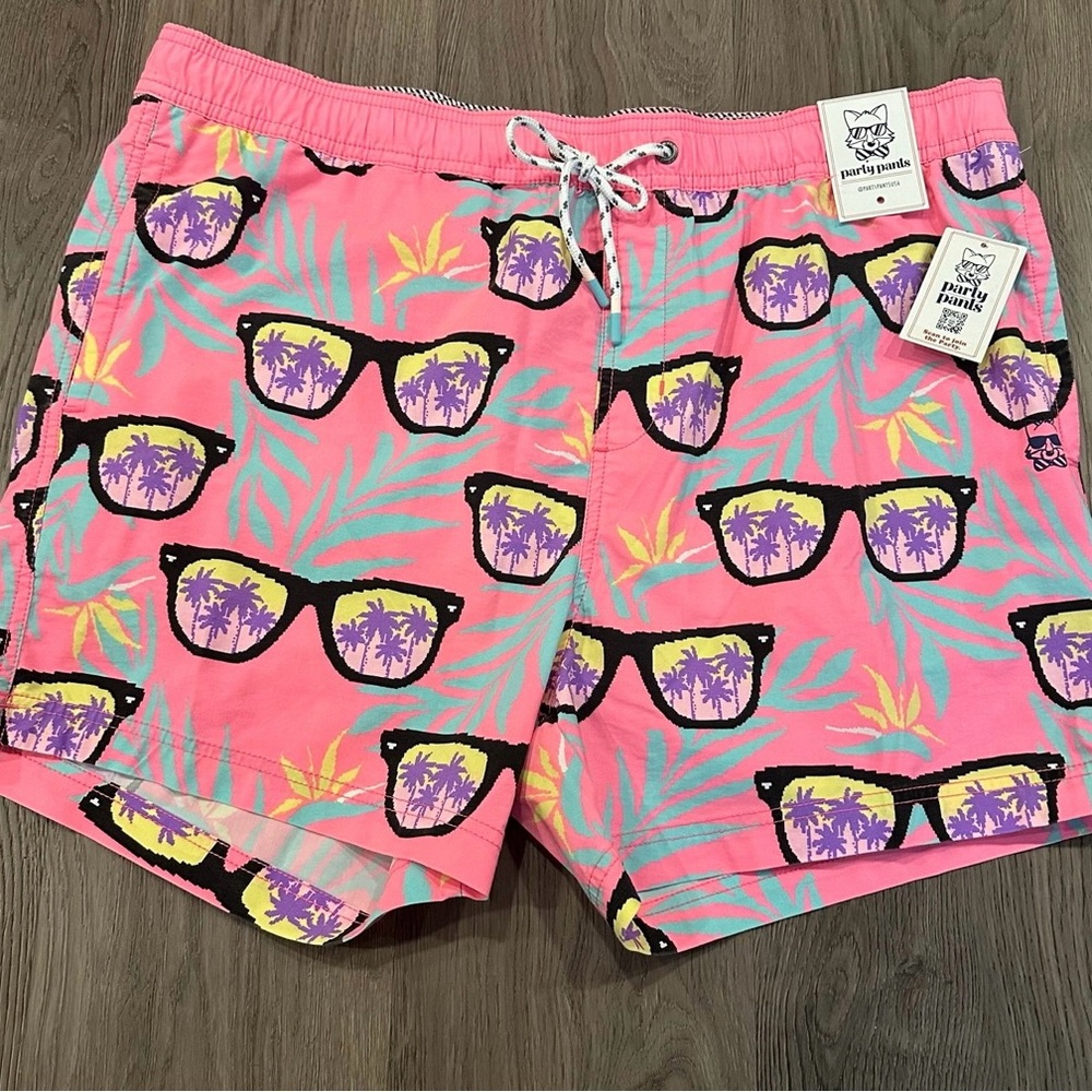 Party Pants 'Shady Volley' shorts Size XXL - NWT